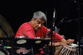 Trilok_Gurtu_WarszawaSep2007