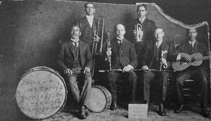 Jean Vigne με την Frank and McCurdy_s Peerless Orchestra, το 1906